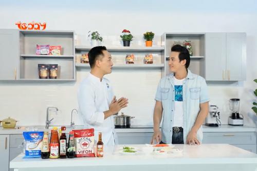 CÁ HỒI HẤP NƯỚC TƯƠNG